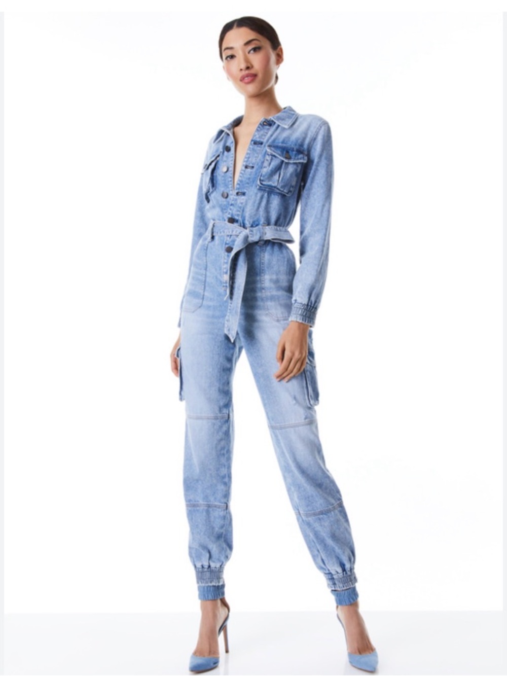 Alice + Olivia Etha Chambray/Denim Utility Cargo Jumpsuit with Tie Belt W30